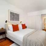 Whome Modern Flat In *