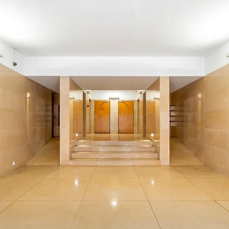 Whome Modern Flat In