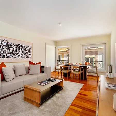 Whome Modern Flat In